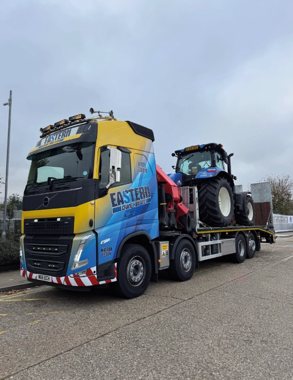 Volvo FH 460 with Palfinger HIAB
